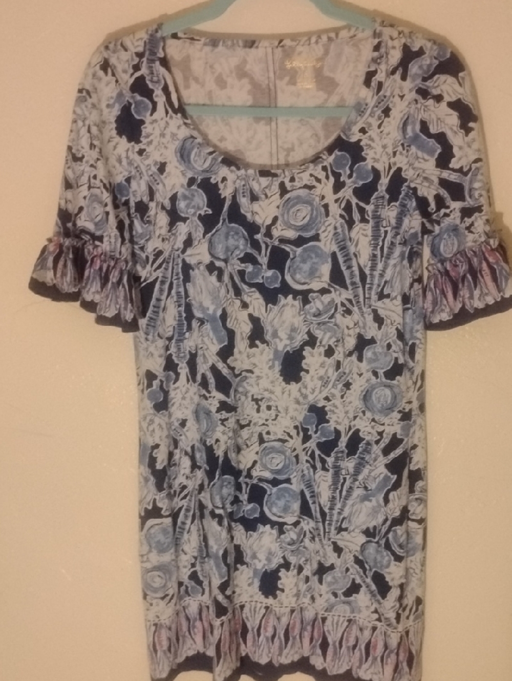 Lilly Pulitzer Blue Floral Scoop Neck Dress with Ruffle Sleeves S